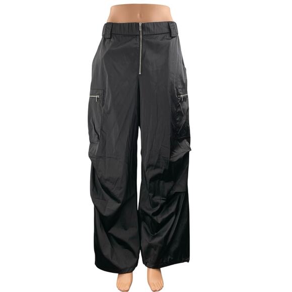 Zara Women's Black Gigh Waisted Zip Up Windbreaker Baggy Wide Leg Cargo Pants M - Picture 1 of 5